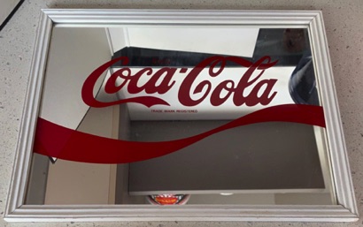 S9215-1 € 8,00 coca cola spiegel.jpeg